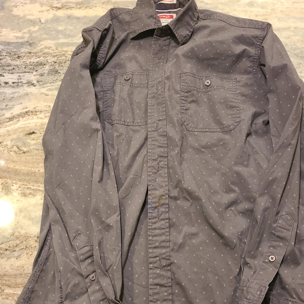 Men's shirt